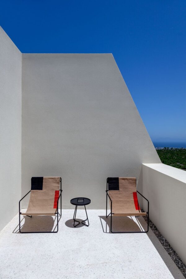 NOŪS Santorini-Junior Suites (1)