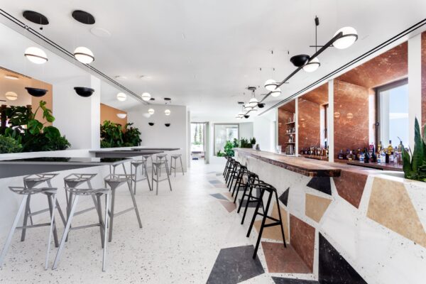 NOŪS_Santorini_Signature_Bar_Indoor_Area