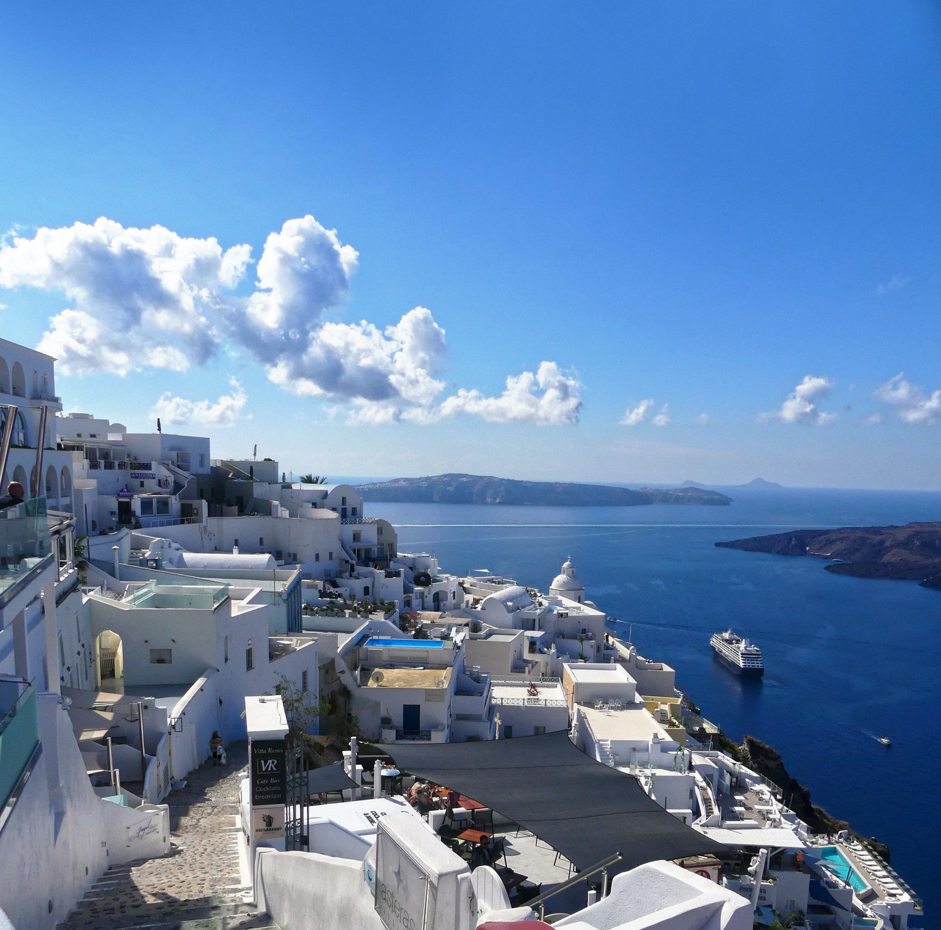 Nous Santorini Experiences FIRA