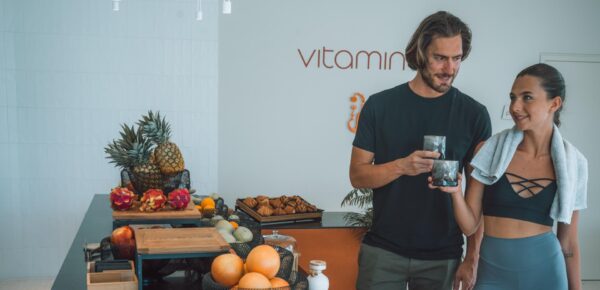 nous_santorini_vitamin_bar