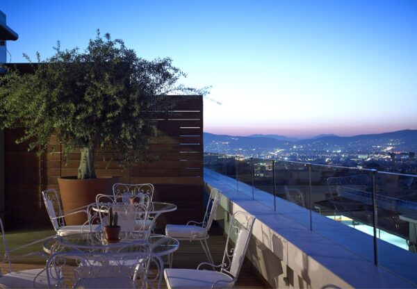 NEW Hotel_Art Lounge rooftop view 13